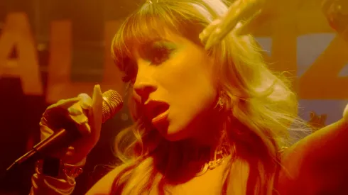 Princesa Alba en el clip de miss u bb.