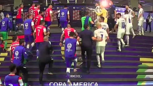 Chile y Paraguay casi se van a los combos en Brasil