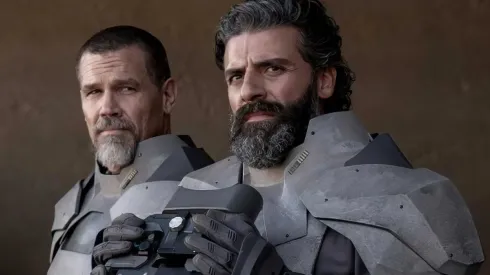 Josh Brolin y Oscar Isaac en una escena de Dune.