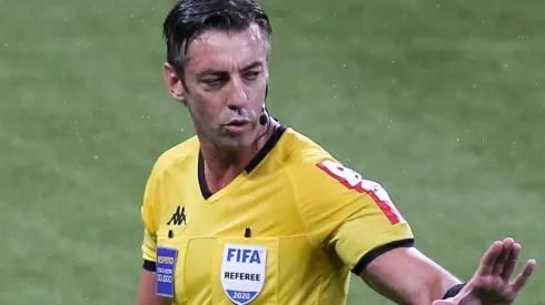 Raphael Claus será el árbitro del Uruguay – Paraguay