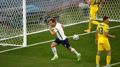 Harry Kane encabezó la victoria inglesa con un doblete.