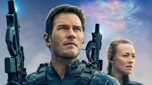 Chris Pratt e Yvonne Strahovski protagonizan La Guerra del Mañana.