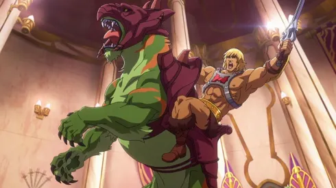 He-Man y Battlecat en una escena de Amos del Universo: Revelación.