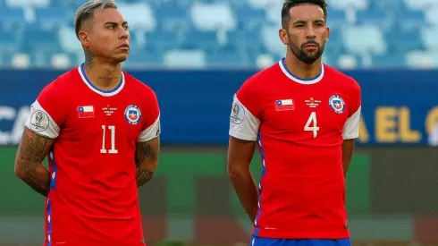 Eduardo Vargas y Mauricio Isla se enfrentarán en el Brasileirao.