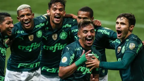 Palmeiras celebra el triunfo por 2-0 ante Gremio en el Brasileirao