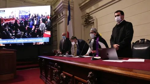 ¿Cuál es la petición de la Convención Constitucional sobre presos políticos?