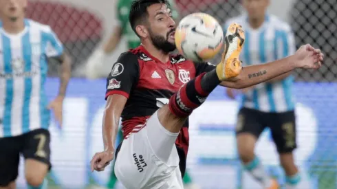 Huaso Isla se queda sin DT en Flamengo.