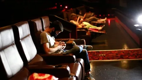 Hasta 1000 personas con Pase de Movilidad se podrán reunir en Fase 4.