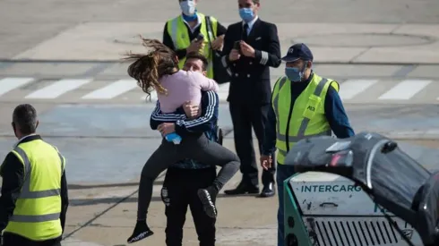 Antonela Roccuzzo corrió a abrazar a su marido