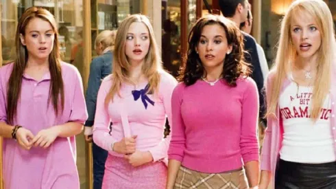 La actriz publicó una imagen con sus ex compañeros.