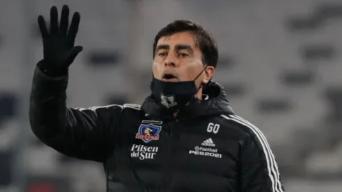 Gustavo Quinteros durante el partido de Colo Colo ante Palestino.