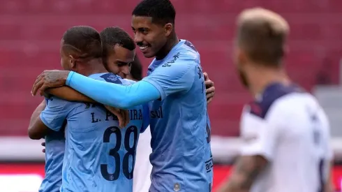 Gremio pegó de visita ante Liga de Quito por la Copa Sudamericana.