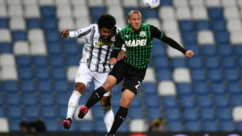 Sassuolo tiene el color verde como el principal en su uniforme.