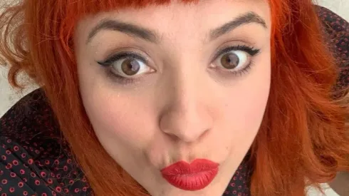 Mon Laferte se ha mantenido muy activa durante la pandemia lanzando música.