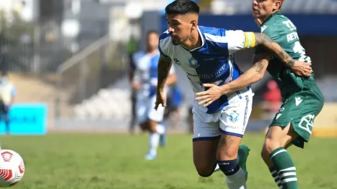 Los capitanes y capitanas del fútbol chileno se plegaron en un llamado a la vacunación de la población