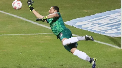 Nicola Pérez fue la gran figura de Ñublense en el empate ante Everton.