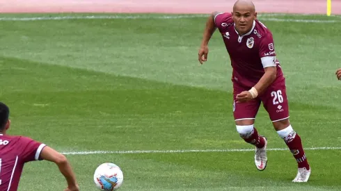 Suazo volvió con todo ante Palestino