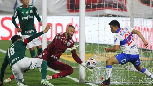 Universidad Católica necesita ganarle a Palmeiras en Sao Paulo para mantener sus opciones de seguir con vida en la Copa Libertadores