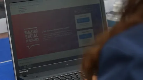 Ya puede ver si le corresponde el beneficio. Foto: Agencia Uno.