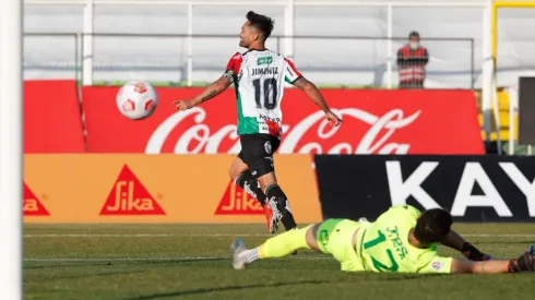 Jiménez anotó y hunde aún más a Wanderers