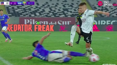 El chuletón de Osvaldo Bosso sobre Leonardo Gil que le costó la tarjeta roja.