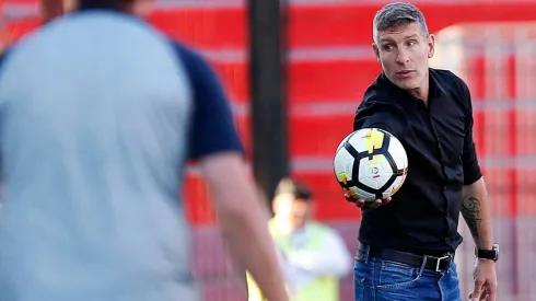 Palermo se marcha dejando a los Torteros como penúltimos en la tabla del Campeonato Nacional.