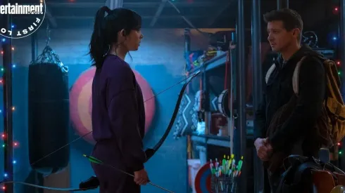 Marvel publicó la primera foto oficial de Hawkeye, la serie.