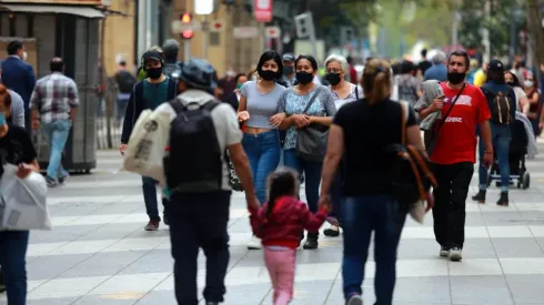 Entre el 6 y 16 de agosto se podrá volver a postular al IFE. Foto: Agencia Uno.