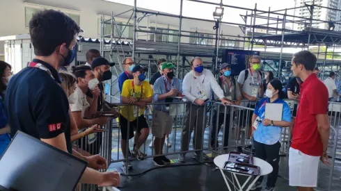 Medvedev responde a las preguntas de los periodistas en Tokio 2020