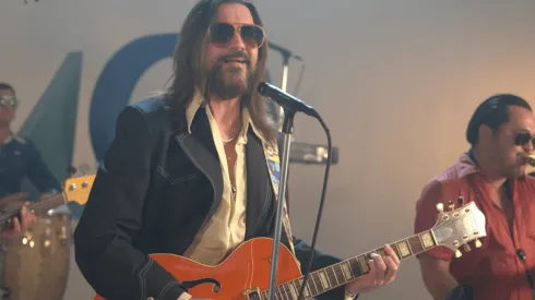 Juanes en el clip de La Bilirrubina.