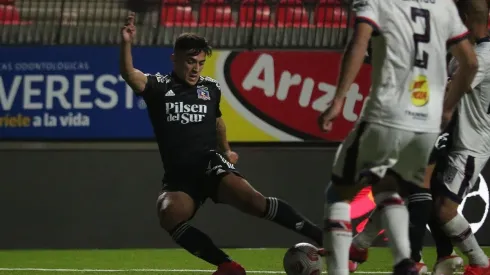 Pablo Solari se quedará, al menos, hasta diciembre en Colo Colo.