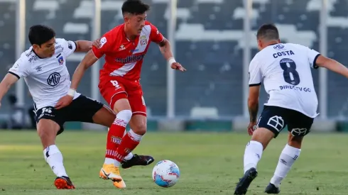Colo Colo enfrentará a Curicó por la fecha 15 del Campeonato Nacional.