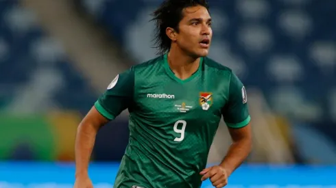 Marcelo Martins se acerca a Macul