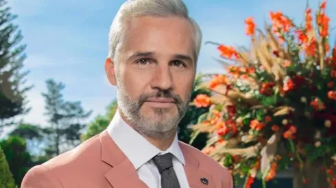 Juan Pablo Medina como Diego, de La Casa de las Flores.