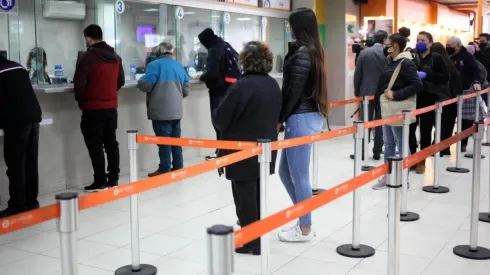 Beneficio corresponde por ley al sector público y pensionados. (Foto: Agencia Uno).