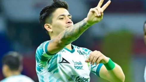 Afirman que Colo Colo intentará el fichaje de Víctor Dávila.