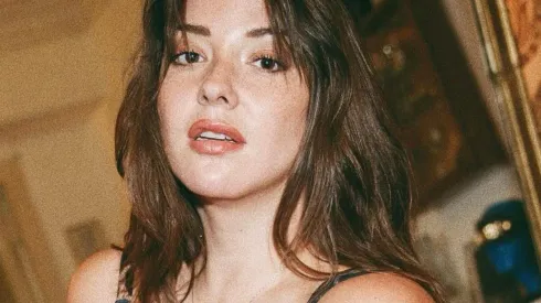 Kel Calderón osada y sensual se luce en la nueva sesión de fotos.
