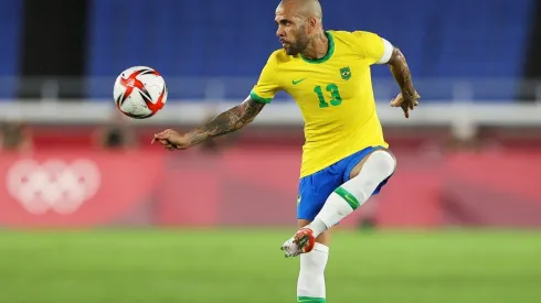 A sus 38, Dani Alves tiene más titulos que años.