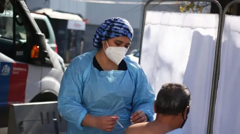 RM está a un paso de cambiar horario de toque de queda gracias a la vacunación. (Foto: Agencia Uno)