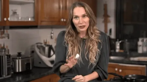 La actriz participó en el nuevo episodio del programa de CHV.