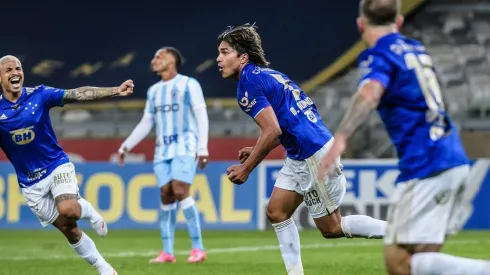 Martins no se mueve de Cruzeiro