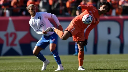 Thiago Vecino suena en Macul