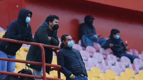 En el estadio Santa Laura también volvieron los hinchas.