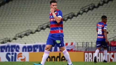 Angelo Henríquez jugó su primer partido con el Fortaleza