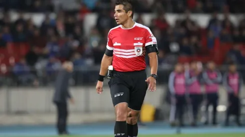 José Cabero será el árbitro del duelo entre Colo Colo y Unión Española