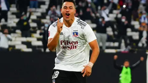 Iván Morales anotó doblete en el triunfo de Colo Colo sobre Unión Española por la Copa Chile.