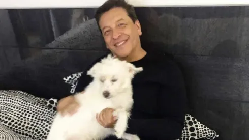 Julio César Rodríguez junto a Blanquita.