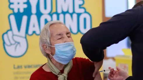 En el reporte diario de hoy, el Minsal notificó 387 casos nuevos de Covid-19. Es la primera vez en 16 meses que se reportan menos de 400 casos.