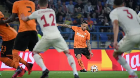 Guillermo Maripán disputó los 90 minutos en la ida ente Monaco y Shakhtar.