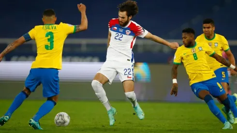 Brereton Díaz no podrá estar junto a Chile para eliminatorias